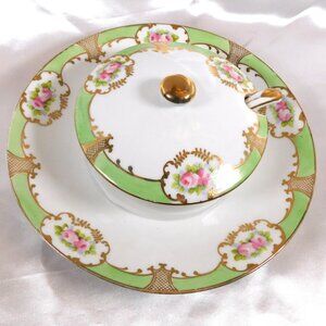 Nippon Covered Sauce Dish with Matching Ladle  # 24573